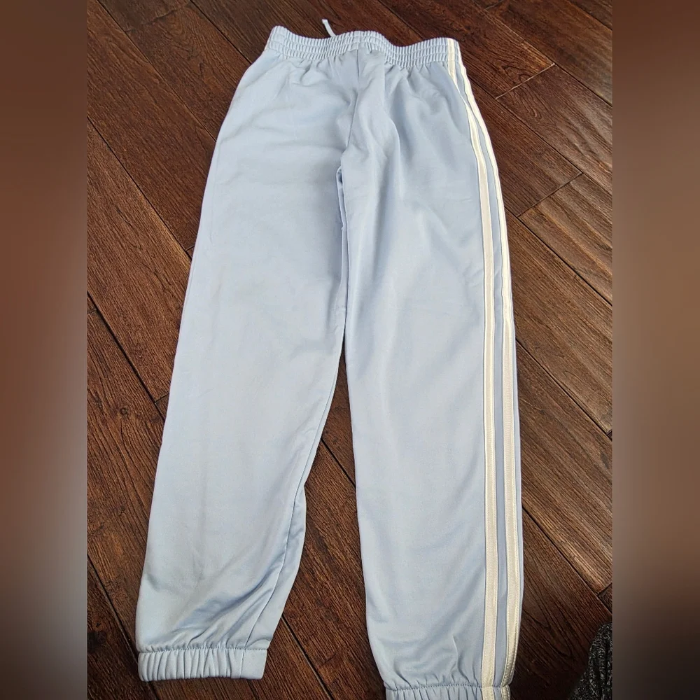 Adidas Kids Light Blue Joggers Superstar with White Stripes Small (7/8) NWOT - Picture 3 of 3